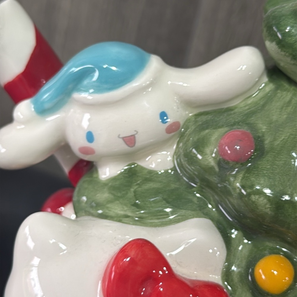 Blue Sky Clayworks Hello Kitty & Friends Christmas Tree Holiday Teapot - Picture 4 of 12